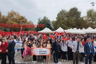 Düzce’de komandolardan Cumhuriyet Bayramı’na özel gösteri