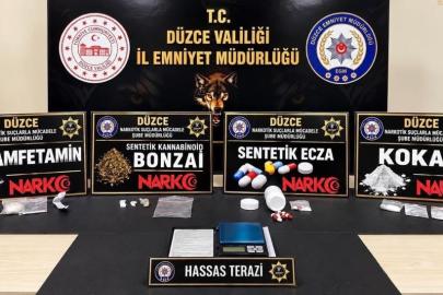 Düzce’de zehir tacirlerine darbe: 40 şüpheliye işlem yapıldı