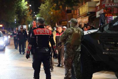 Elazığ’da dev asayiş uygulaması: Eğlence mekanları, cadde ve sokaklar tek tek denetlendi