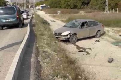 Elazığ’da otomobil araziye uçtu: 1 yaralı