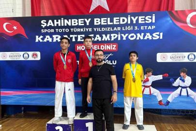 Elazığlı karatecilerden 6 madalya