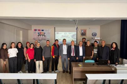 Erasmus+ deneyimleri Bor ve Altunhisar’da paylaşıldı