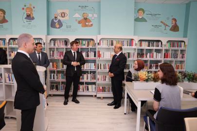 Erzincan’da İpekyolu Ticaret Lisesi’ne yeni kütüphane açıldı