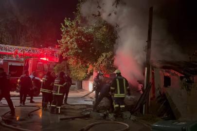 Erzincan’da müstakil evin odunluğunda yangın
