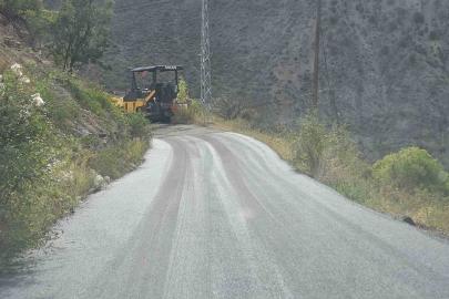 Erzurum Büyükşehir’den İspir’e stratejik dokunuş: 6 mahallenin yol çilesi bitti