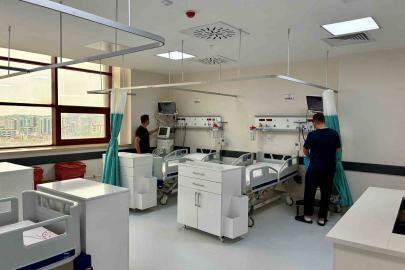 Gazi Yaşargil EAH’da 60 yataklı 3. basamak yoğun bakım ünitesi tam kapasiteyle hizmete açıldı