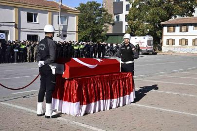 Geçirdiği kaza sonucu hayatını kaybeden polis memuruna son görev