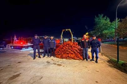 Gemlik’te kaçak midye avına geçit yok: 174 bin TL ceza