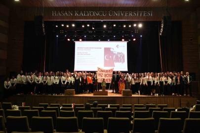 Hasan Kalyoncu Üniversitesi’nde Cumhuriyet’in 103. Yılı kutlandı