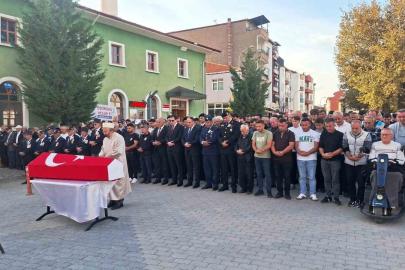 Hisarcık’ta Kıbrıs gazisi Mehmet Şener son yolculuğuna uğurlandı