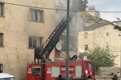 Hizan’da ev yangını büyümeden söndürüldü