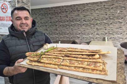 İç Anadolu’nun tescilli lezzetlerinden Yerköy pidesi Konya’nın etli ekmeğine rakip oldu