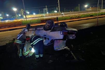 İskenderun’da otomobil takla attı: 3 yaralı