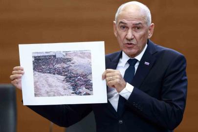 İsrail’i aklamaya çalışan Slovenya Başbakanı Jansa, Gazze’de çekilen fotoğrafı Sudan zannetti
