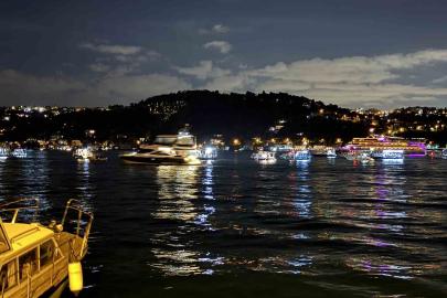 İstanbul Boğazı’nda lüfer akını başladı