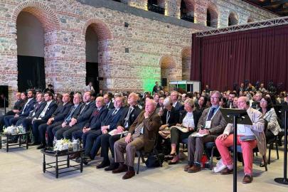 İstanbul Science Summit 2026 çocukların sağlıklı gelişimi için bilim insanlarını buluşturdu