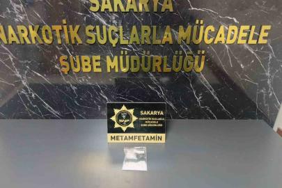 İstanbul’dan Sakarya’ya uyuşturucu sevkiyatı engellendi: 2 tutuklama