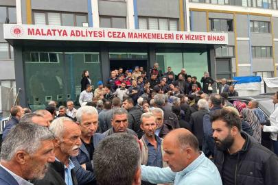 Kadın cinayeti davasında adliye önünde gerginlik