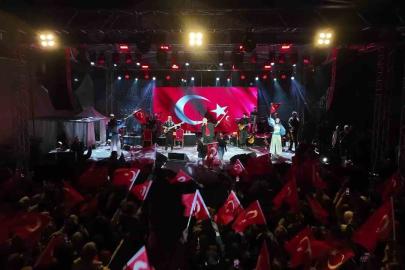 Kağıthaneliler Cumhuriyet Bayramı’nı konserle kutladı
