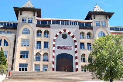 Kahramanmaraş’taki okul saldırısı davasında anne ve babanın tutukluluğuna devam