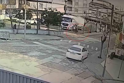 Kasklı katil tırın altından çıkıp, uzun süredir devam eden husumet nedeniyle kardeşini böyle öldürdü