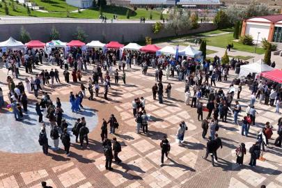 Kastamonu Üniversitesi’nde "Öğrenci Toplulukları Tanıtım Günleri" devam ediyor