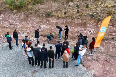 Kayseri Büyükşehir’den yeşil seferberlik: Bin 150 fidan toprakla buluştu