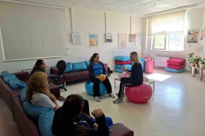 Kayseri Devlet Hastanesi’nde doğuma hazırlıkları eğitimleri devam ediyor
