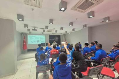 Kayseri’de güreşçilere ’Zihinsel Performans’ Semineri