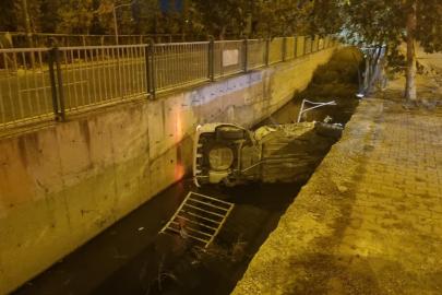 Kayseri’de otomobil kanala uçtu: 2 yaralı