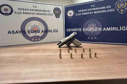 Keşan’da tabancayla yakalanan şüpheli gözaltına alındı