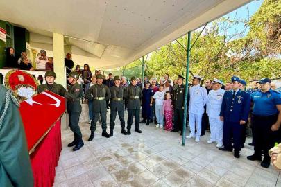 Kıbrıs Gazisi Ali Yay, askeri törenle son yolculuğuna uğurlandı