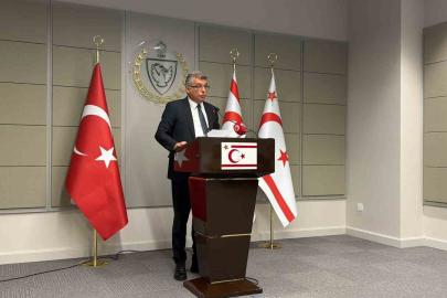 KKTC Cumhurbaşkanı Erhürman’dan Hristodulidis’e: "Dönüşümlü başkanlığı şartsız kabul etsin, hemen gelirim"