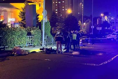 Küçükçekmece’de motosiklet otomobille çarpıştı: 1 ölü, 1 yaralı