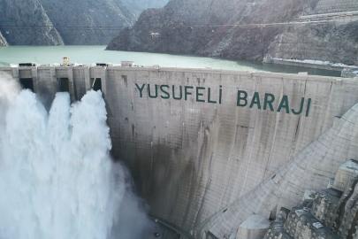 Kurak yılda rekor üreten Yusufeli, dört barajın da verimini artırdı