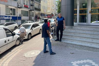 Kurumlardan "Çocuğum hasta" diyerek para toplayan şahsın eşinin üzerine kayıtlı 2 araç çıktı