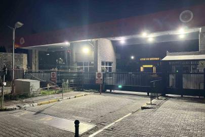 Maltepe’de çöken binada hayatını kaybeden 2 kişinin cenazeleri Adli Tıp Kurumu’na getirildi