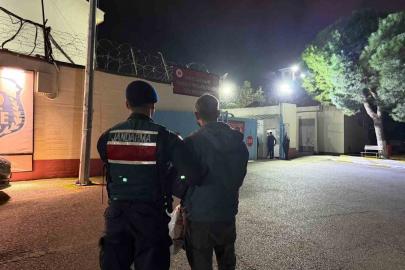 Manisa’da 21 yıl 4 ay hapis cezasıyla aranan şahıs JASAT’tan kaçamadı