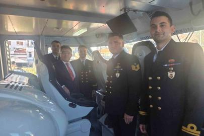 Marmaris’te askeri gemilere yoğun ilgi