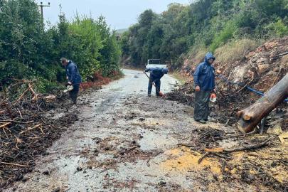 Marmaris’te sağanak sonrası belediye ekiplerinden müdahale
