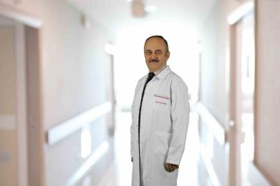 "Meme kanserinde cerrahi tedavi tümörün özelliklerine göre planlanıyor"