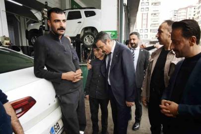 MHP İl Başkanı Özcoşkun, 3. sanayi sitesi esnafıyla bir araya geldi