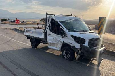 MHP’li milletvekili ve il başkanının konvoyunda kaza: 1 ölü, 7 yaralı