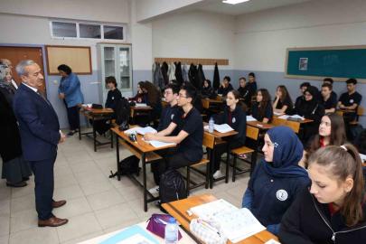 Milli Eğitim Müdürü Akbaş okullarda incelemede bulundu