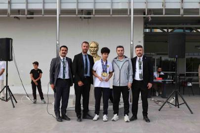 MTK öğrencisi Yalçınkaya’dan, Avrupa’da 4 altın madalya
