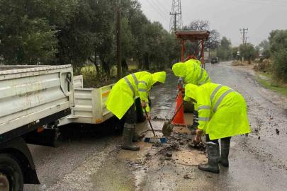 Muğla Büyükşehir Belediyesi ekipleri yağmur mesaisinde
