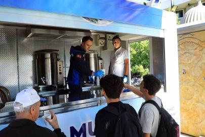 Muğla Büyükşehir’den Üniversite yerleşkesinde çorba ikramı