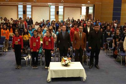 Muğla’da 60 öğrenci Çocuk İklim Zirvesi’nde gelecek için çözüm önerileri geliştirdi