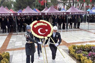 Muğla’da Cumhuriyet Bayramı çelenk sunma töreni düzenlendi