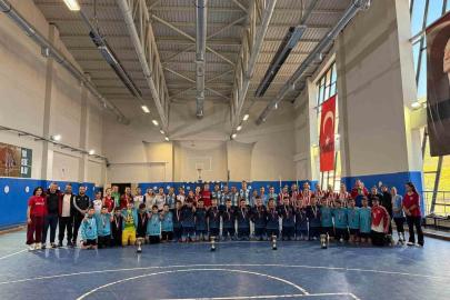 Muğla’da Cumhuriyet Kupası Hokey Turnuvası tamamlandı
